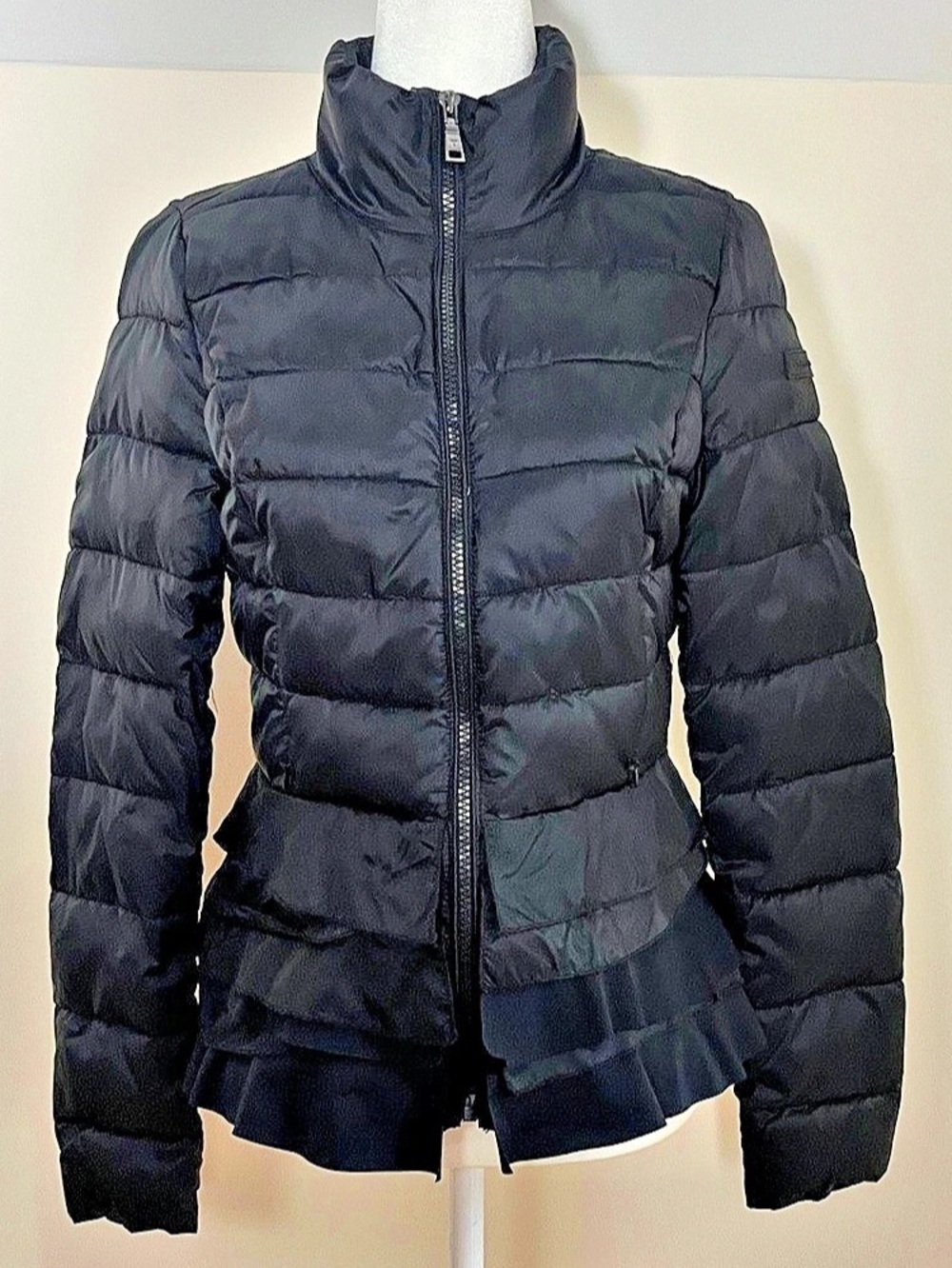 Tahari T Tahari Ruffle Hem Packable Puffer Coat Black XS